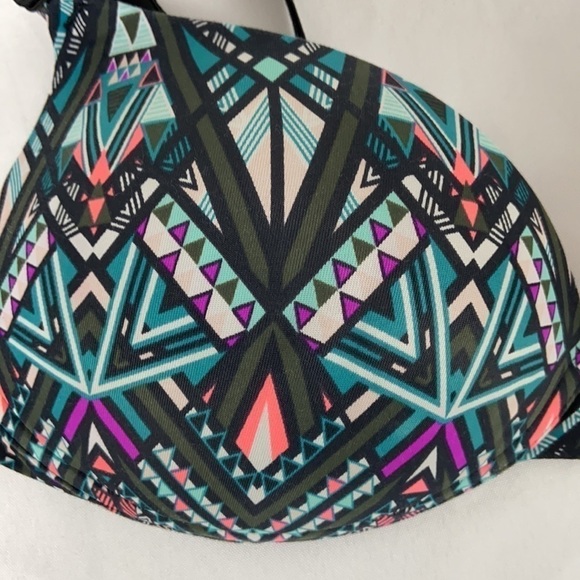 Victoria Secret Pink Classic or Crossback Wear Everywhere Colorful Push-up Bra - Picture 13 of 14